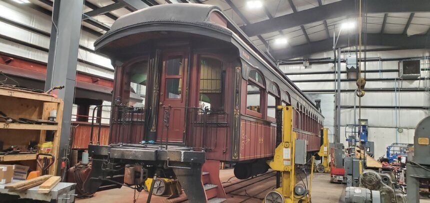 Rail Car Flying 88